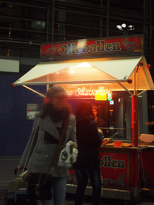 アムステルダムの冬の名物菓子オリボーレン
