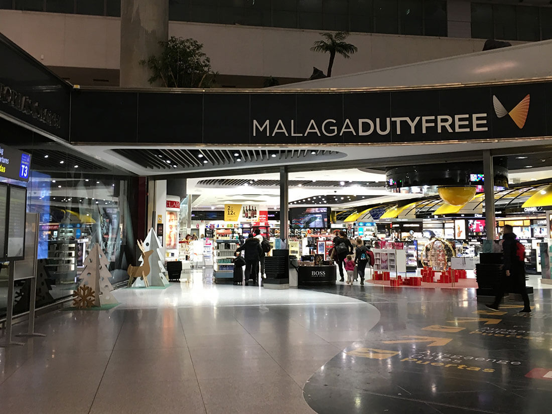 マラガ国際空港