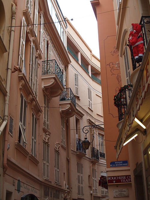モナコの街を散策