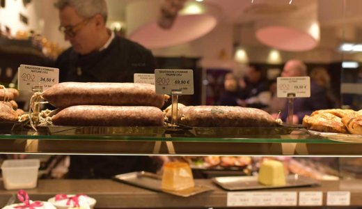 地元の人が通うパリのおすすめお総菜屋さん【Maison POU】は凱旋門とシャンゼリゼ通りにも近くて便利！