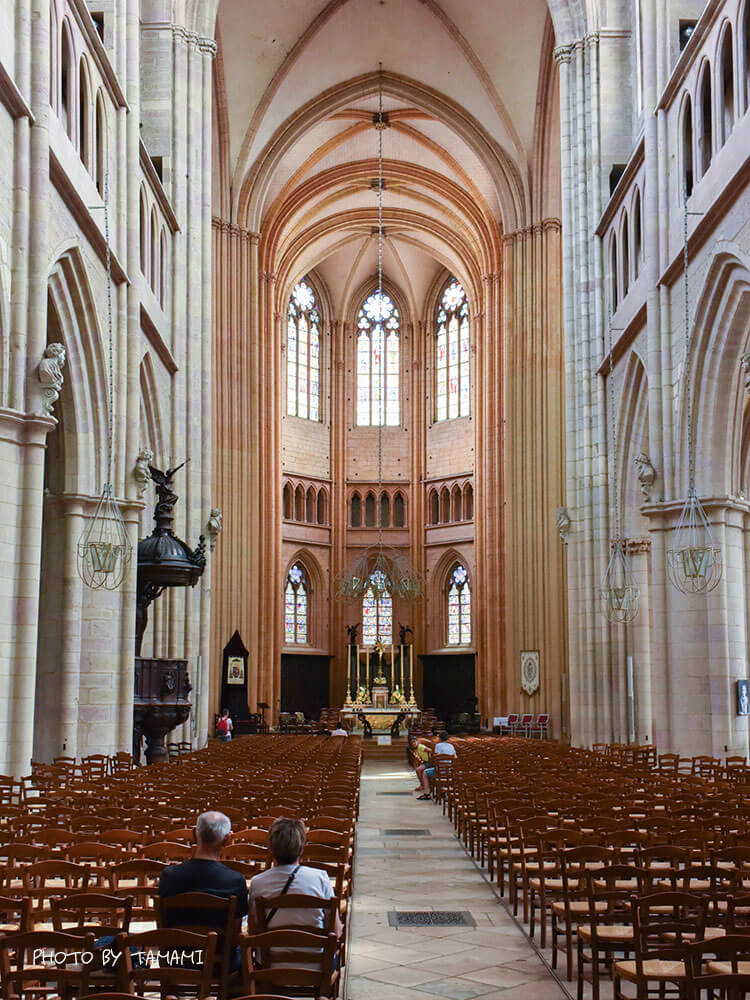 ゴシック様式とルネッサンス様式がミックスしたディジョンのサン＝ミシェル教会